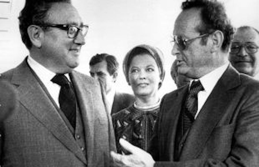 Shirley Temple with Henry Kissinger