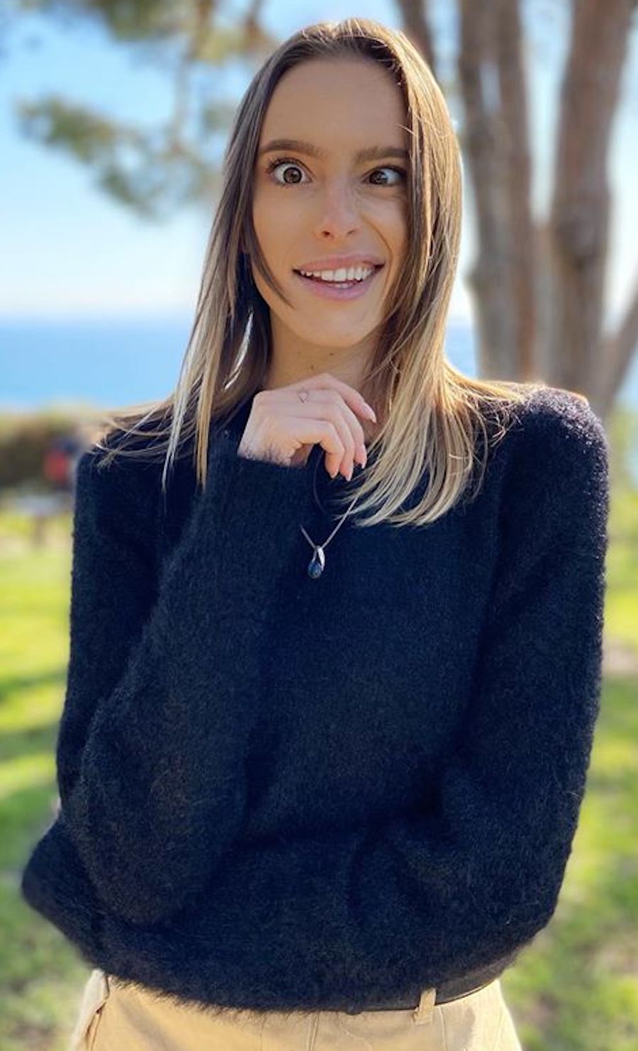 mckenzie seagren (mcintaggarts daughter) eyes