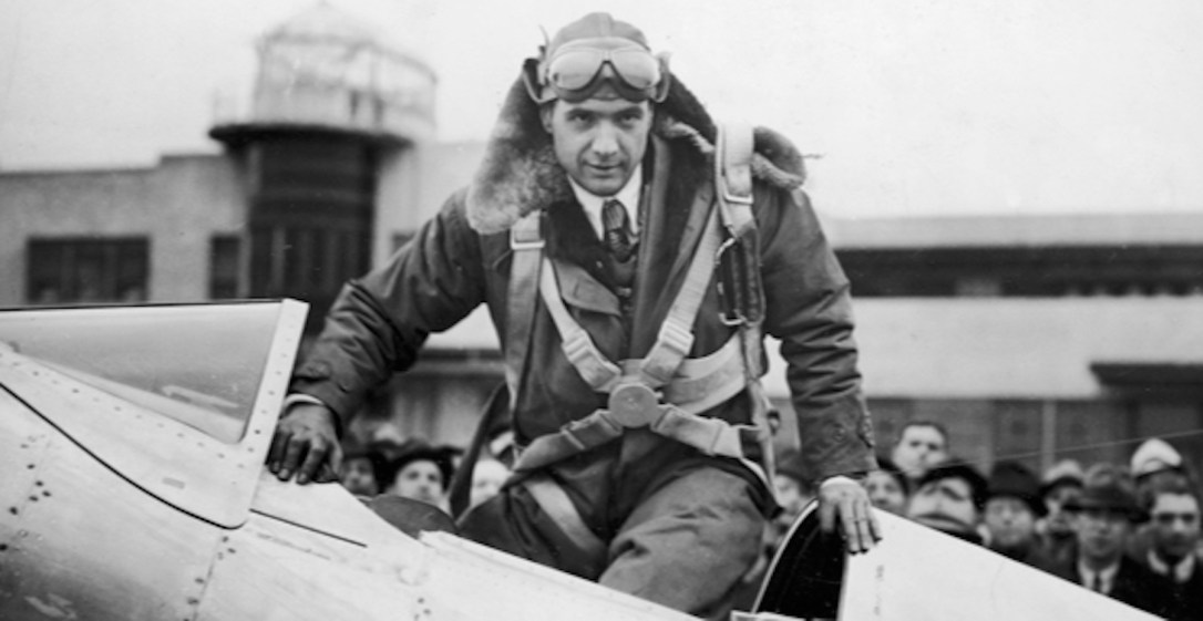 howard hughes plane